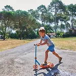 Chateau De Parque de vacaciones Salles (Gironde)