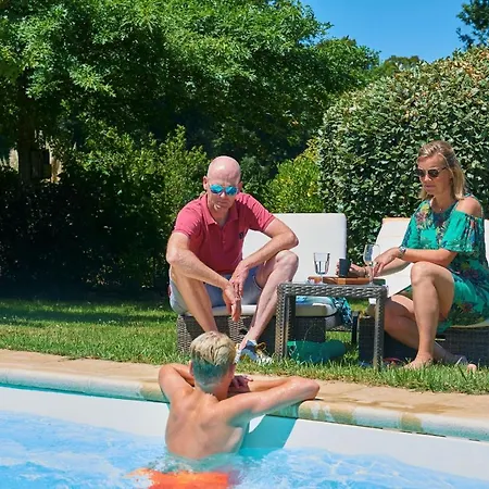 Holiday park Chateau De Salles 4*