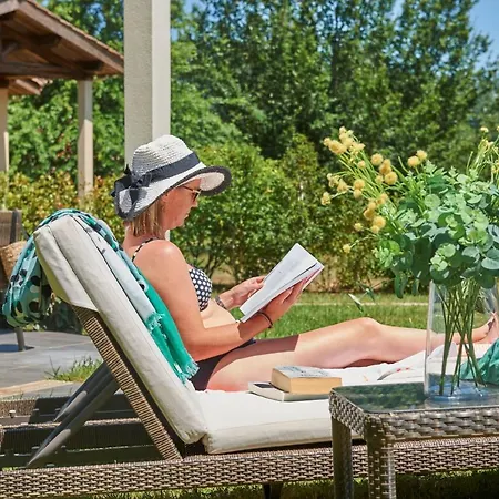Holiday park Chateau De Salles 4*