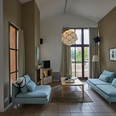 Chateau De 3*