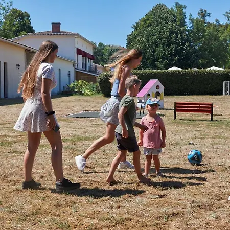 Holiday park Chateau De Salles