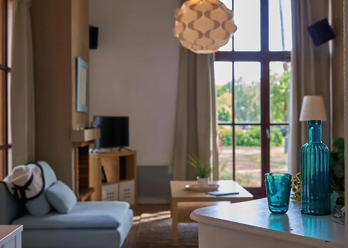 Chateau De Vakantiepark Salles (Gironde)